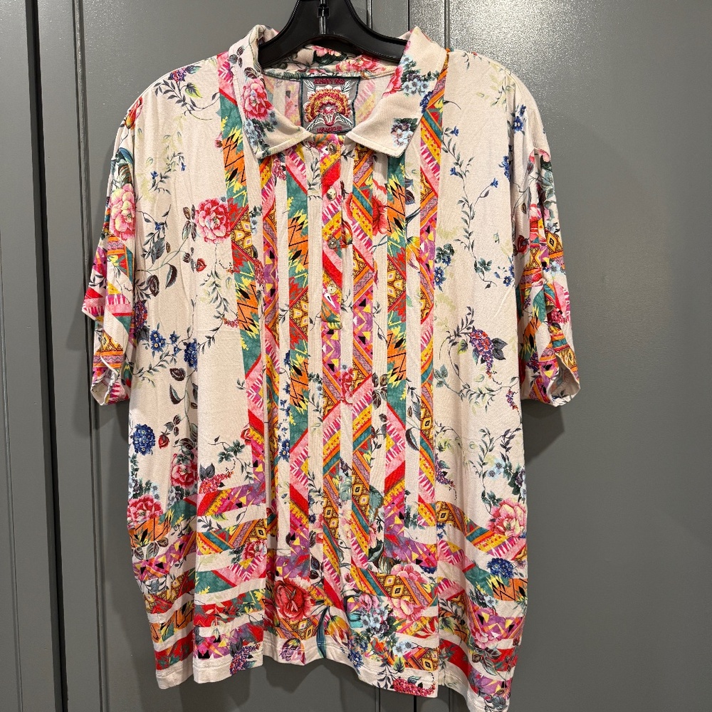 Johnny Was colorful polo shirt, XL